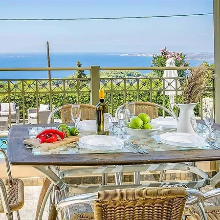 Heavenly Kefalonia 3 Bedrooms Penelope Private Pool Beautiful Views Lassi ヴィラ ラッシ